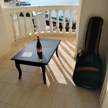 Apartamento Taurasi White *