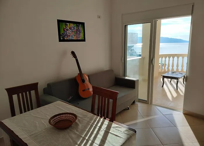 Appartamento Taurasi White Sarandë